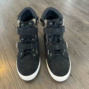 Inc sneakers size 6.5